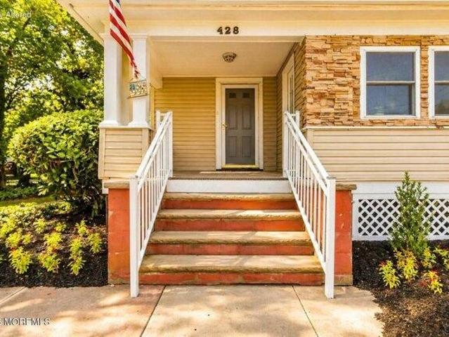 House for sale in Monmouth, New Jersey