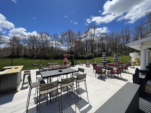 House for sale in Long Pond, Pennsylvania