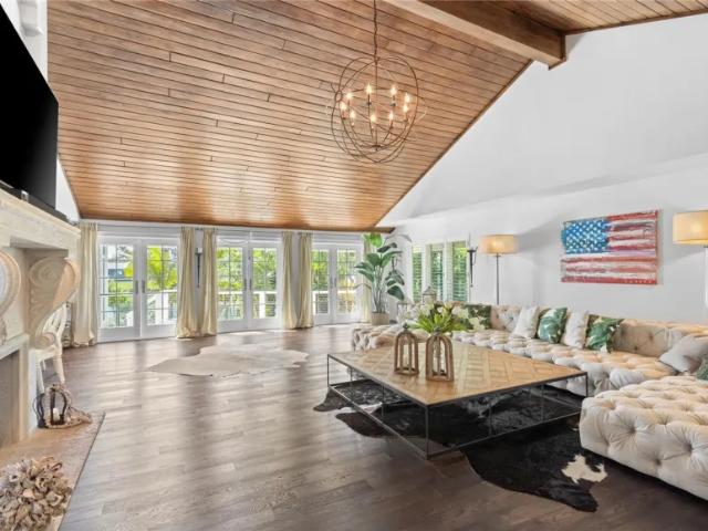 House for sale in Longboat Key, Florida