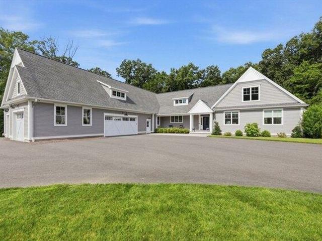 House for sale in Hampden, Massachusetts