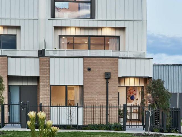House for sale in Victoria