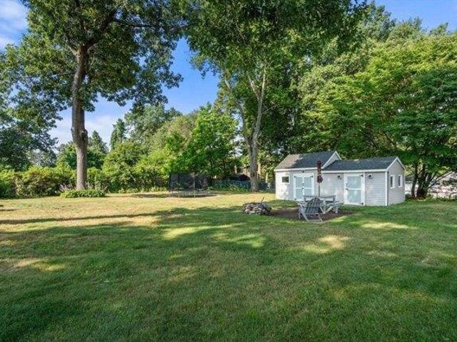 House for sale in Hampden, Massachusetts