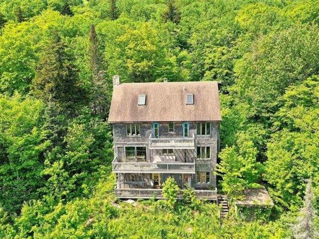 House for sale in Ludlow, Windsor County