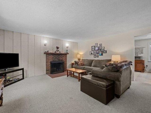 House for sale in Lunenburg, Massachusetts