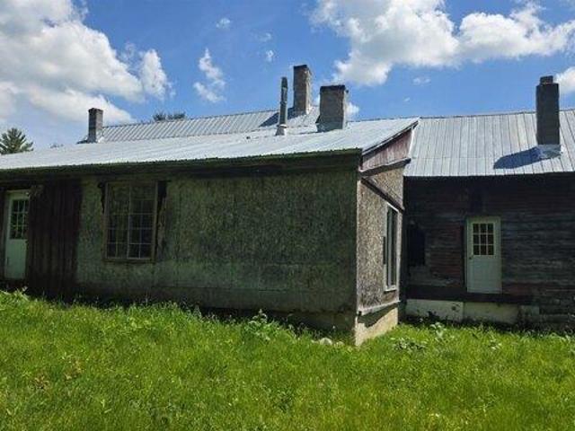 House for sale in Gilman, Vermont