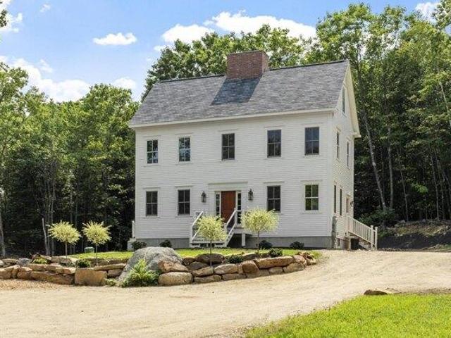 House for sale in New Hampshire