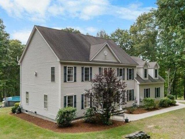 House for sale in New Hampshire