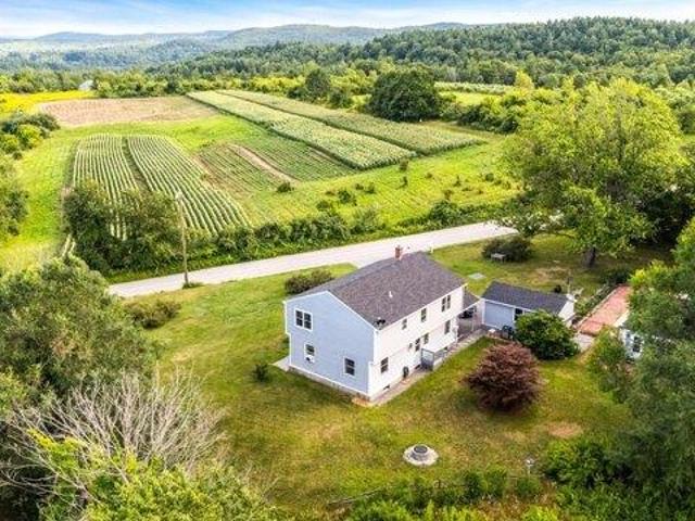 House for sale in Lyndeborough Center Historic District, Lyndeborough