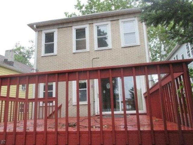 House for sale in Lyndhurst, Bergen County