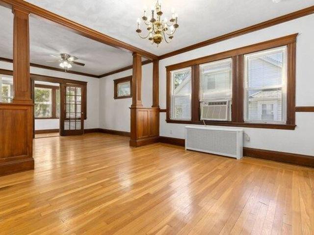 House for sale in Lynn, Essex County