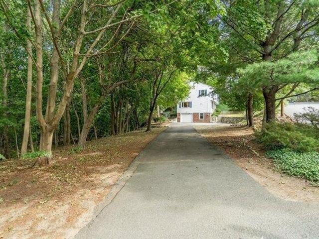 House for sale in Lynn, Essex County