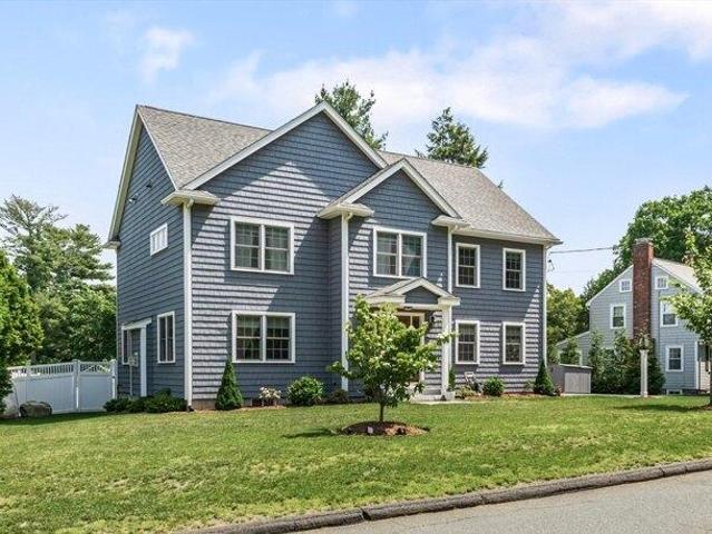 House for sale in Lynnfield, Massachusetts