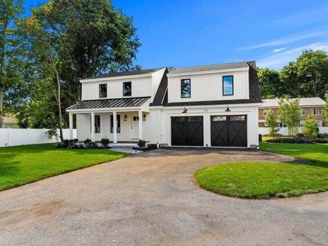 House for sale in Lynnfield, Massachusetts