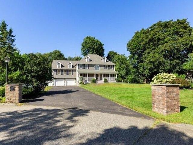 House for sale in Lynnfield, Massachusetts