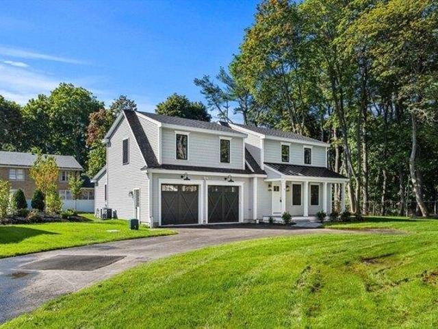 House for sale in Lynnfield, Massachusetts