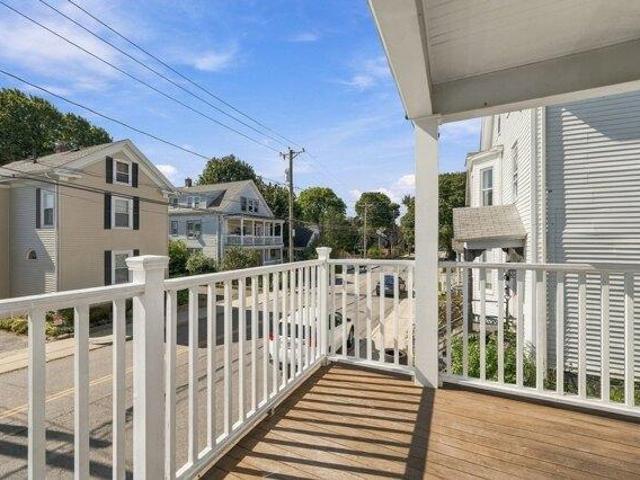 House for sale in South Salem, Salem