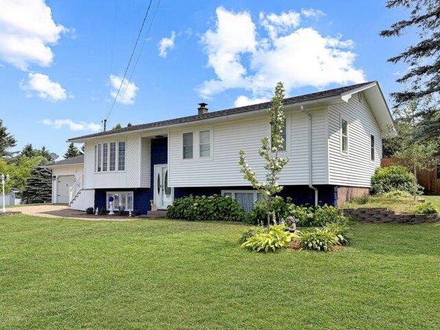 House for sale in Maine