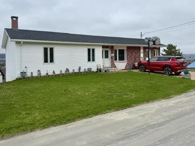 House for sale in Maine