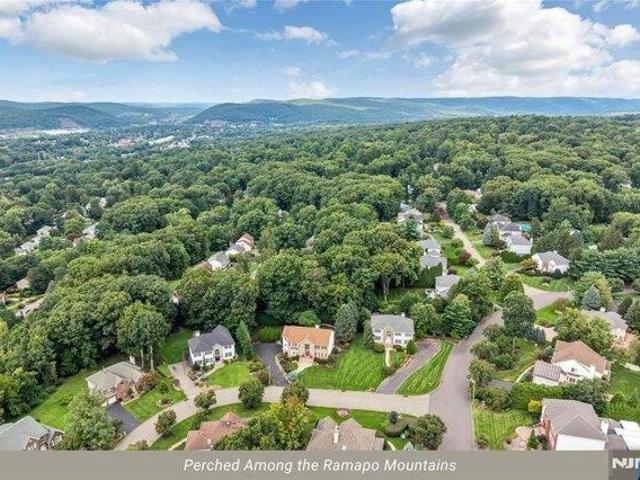 House for sale in Mahwah, New Jersey