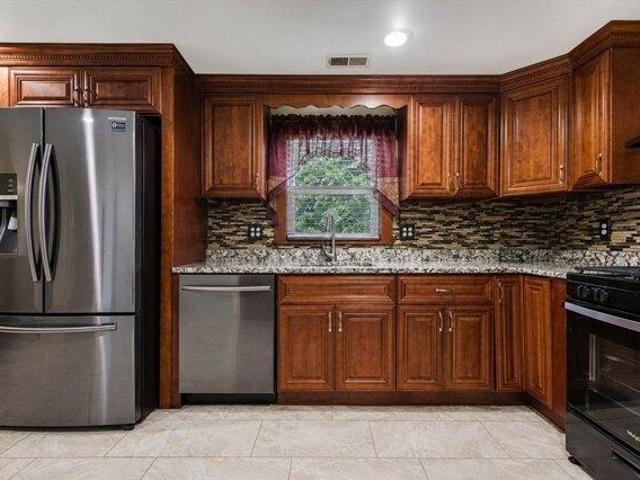 House for sale in Maplewood, Malden