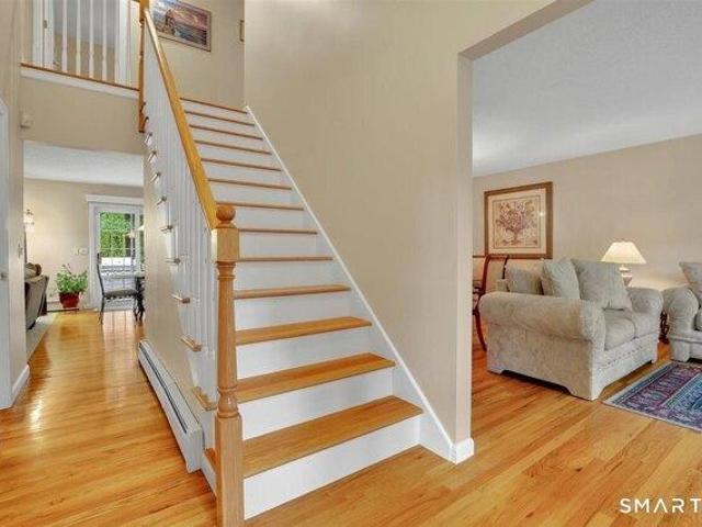 House for sale in Manchester, Capitol Planning Region