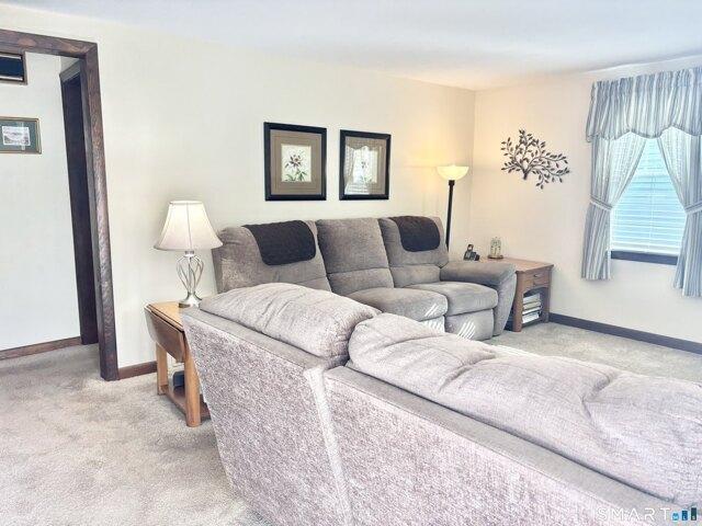 House for sale in Manchester, Capitol Planning Region