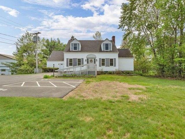 House for sale in Manchester, Maine