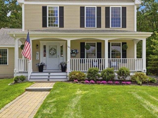 House for sale in New Hampshire