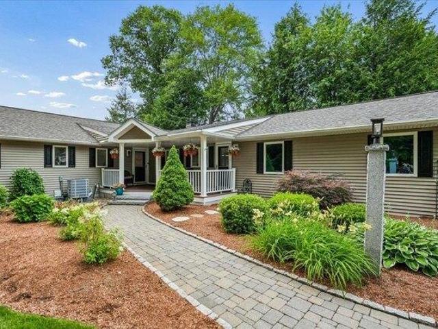 House for sale in New Hampshire
