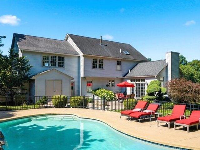 House for sale in New Hampshire