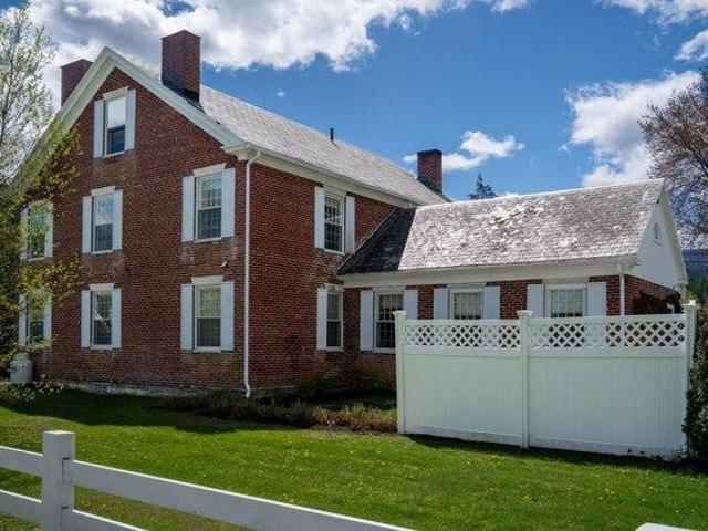 House for sale in Barnumville, Manchester