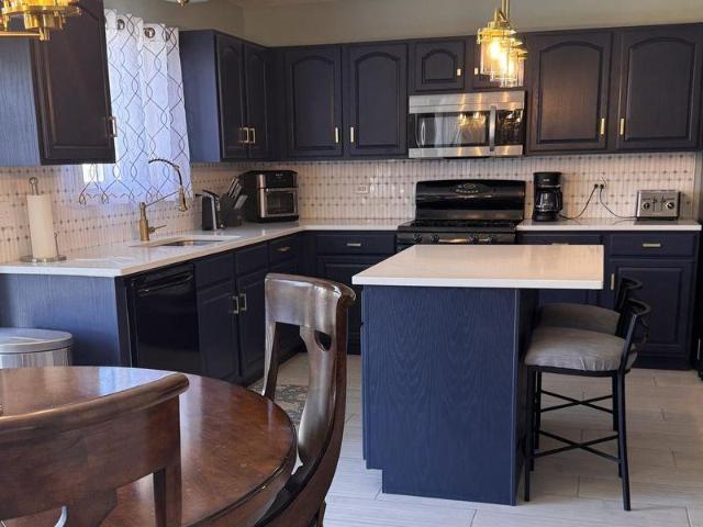 House for sale in Manhattan, Illinois