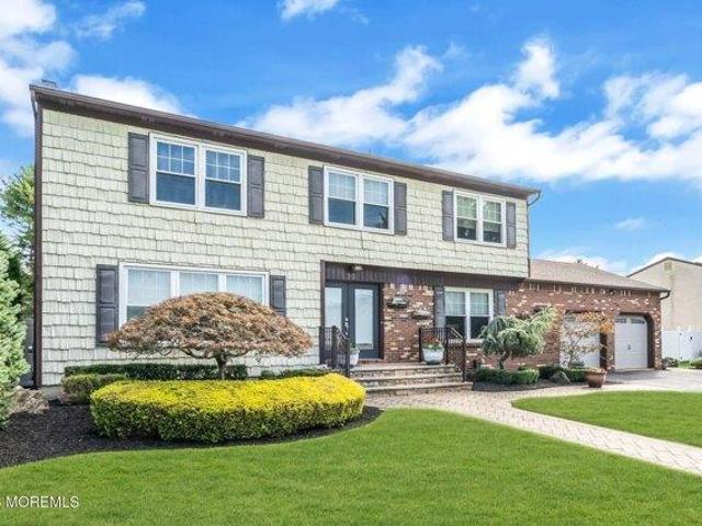 House for sale in Buttonwood Acres, Marlboro Township