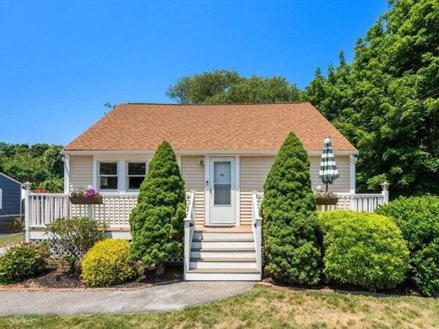 House for sale in Brant Rock, Massachusetts