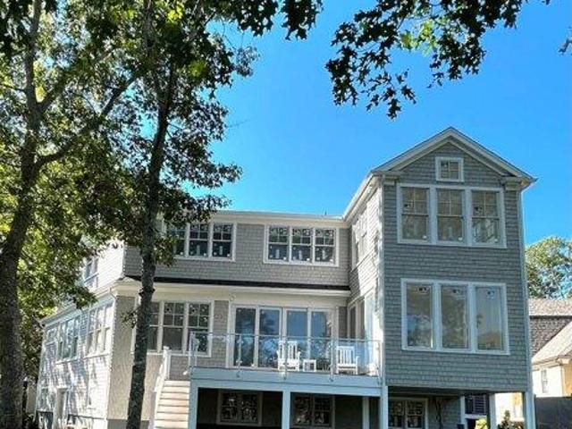 House for sale in Mashpee, Massachusetts
