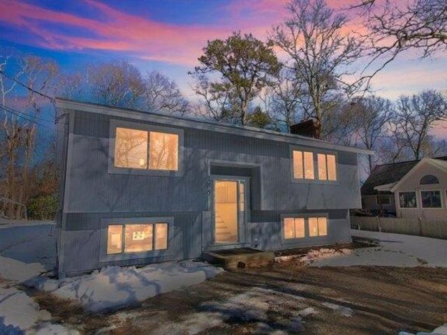 House for sale in Mashpee, Massachusetts