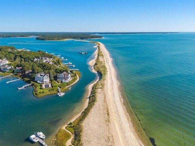 House for sale in Mashpee, Massachusetts