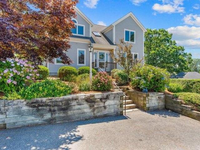 House for sale in Mashpee, Massachusetts