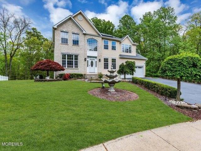 House for sale in Cliffwood, New Jersey