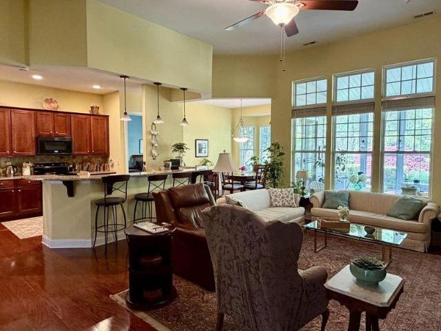 House for sale in Mecklenburg, North Carolina
