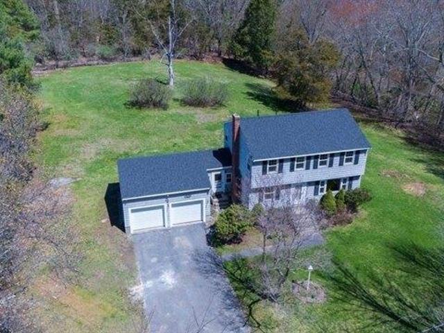 House for sale in Medway, Massachusetts
