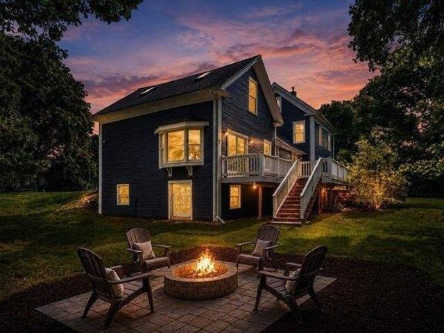 House for sale in Medway, Massachusetts