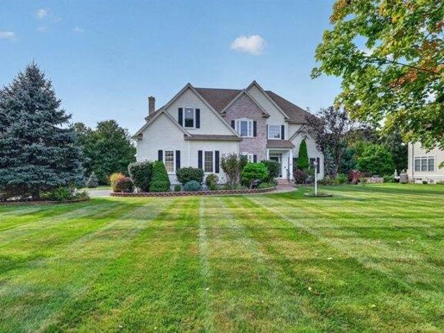 House for sale in Medway, Massachusetts