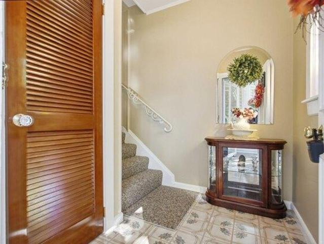 House for sale in Wyoming, Melrose