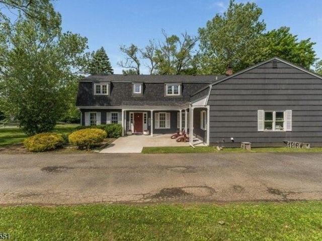 House for sale in Mendham, New Jersey
