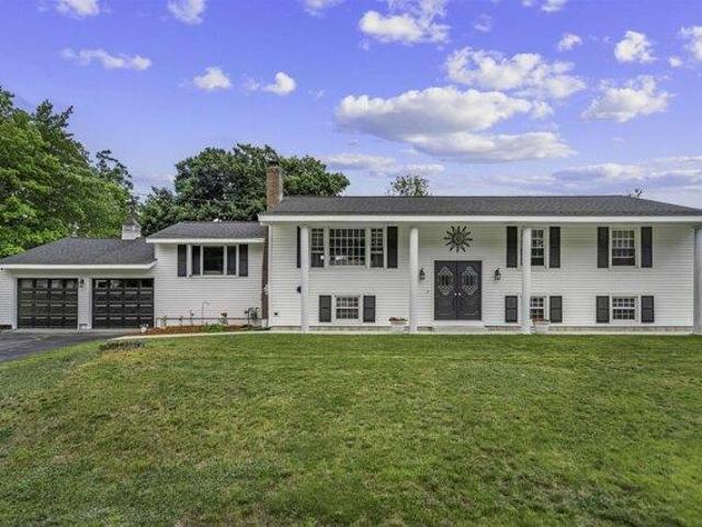 House for sale in New Hampshire