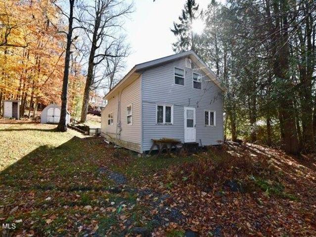House for sale in Saratoga, New York
