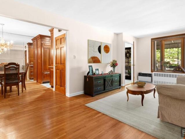 House for sale in Queens, Arverne