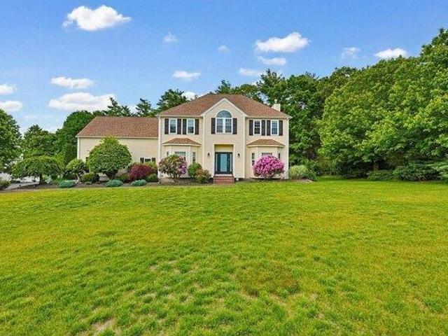 House for sale in Middleboro, Massachusetts