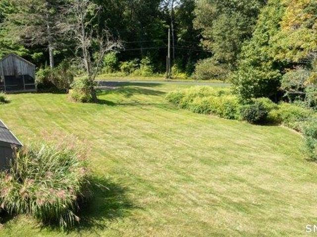 House for sale in Middlebury, Naugatuck Valley Planning Region